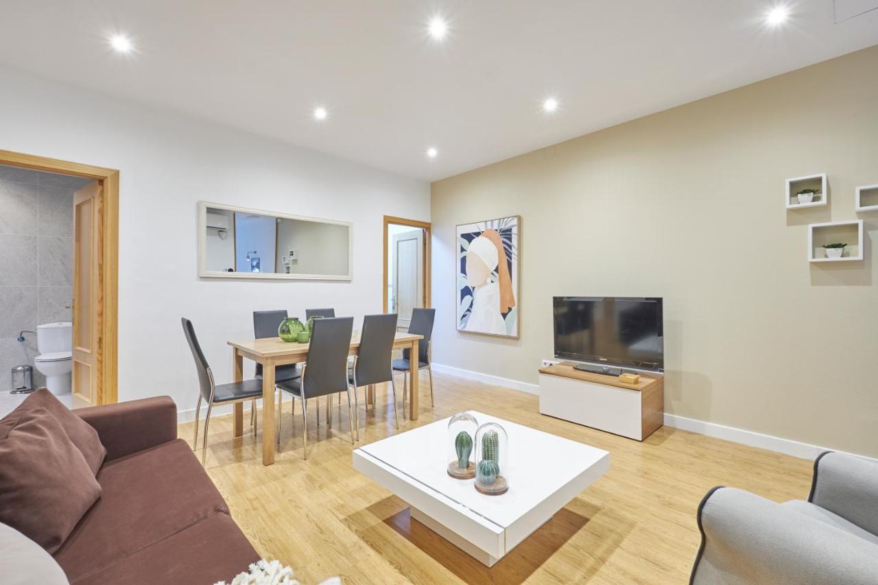 Apartamentosensol Madrid Exteriör bild
