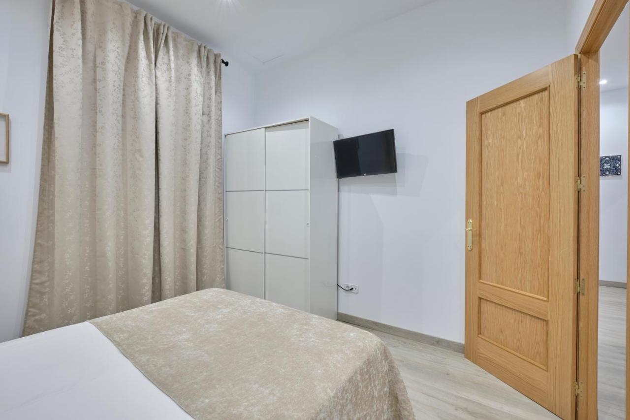 Apartamentosensol Madrid Exteriör bild