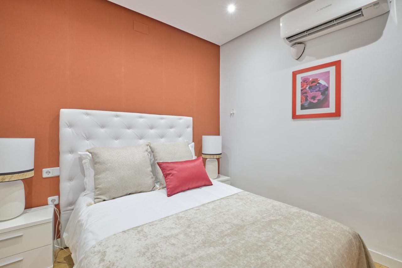 Apartamentosensol Madrid Exteriör bild